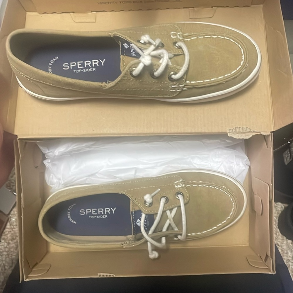 Sperry shoes